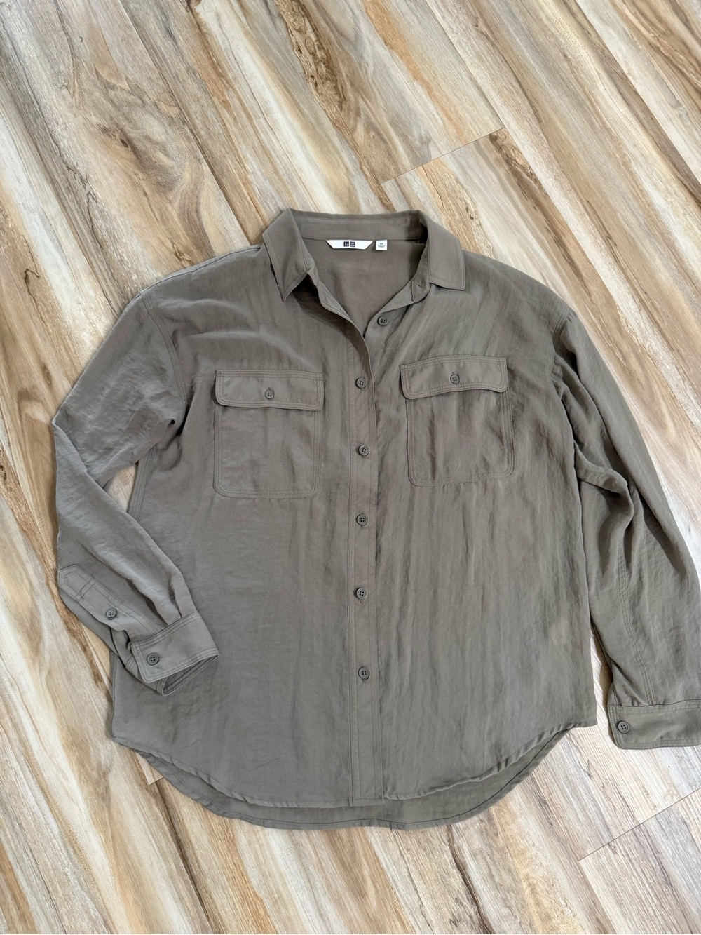 UNIQLO Button Down Top size xs